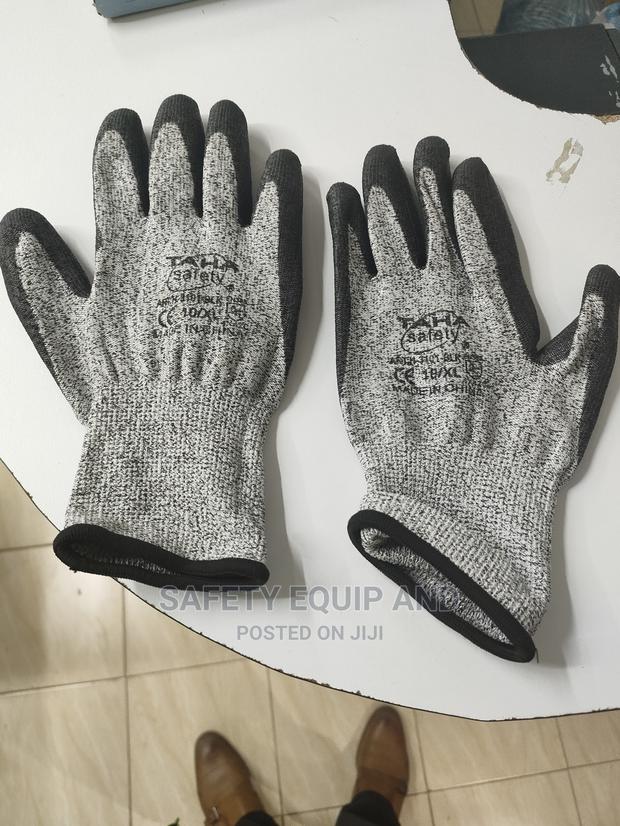 Cut Resistant Gloves- CAT 5 - main view