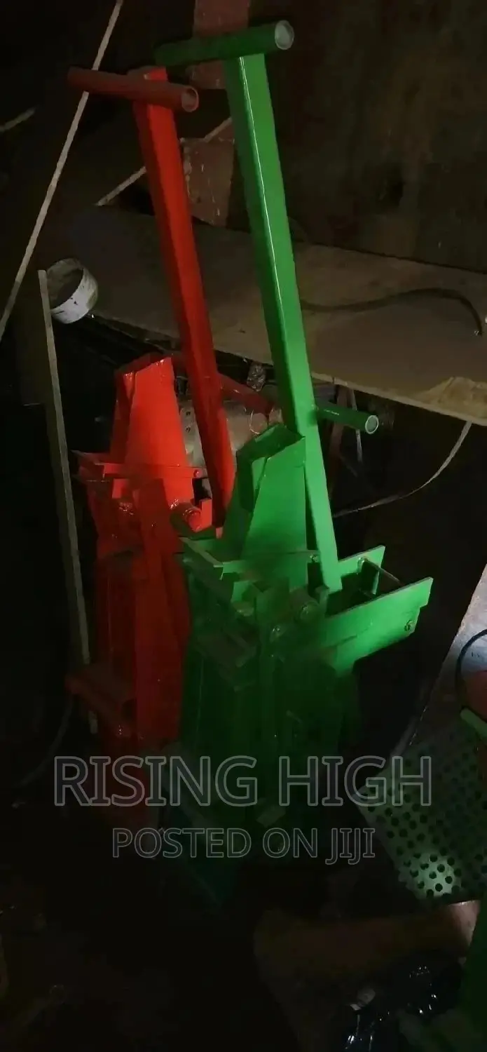 Quality Iterlocking Machine