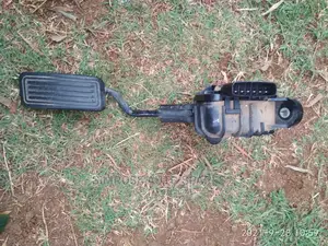 Pedal Sensor for Toyota Hiace