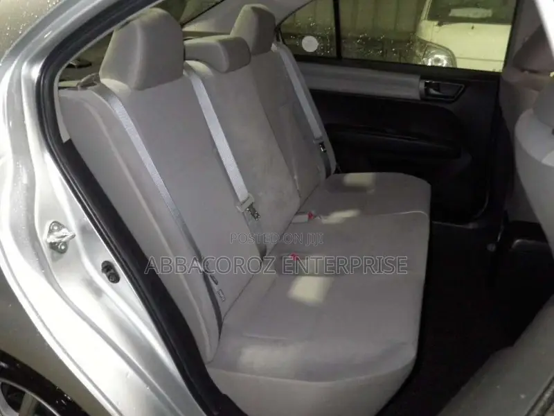 Toyota Axio 1.5 G 2WD 2015 Silver