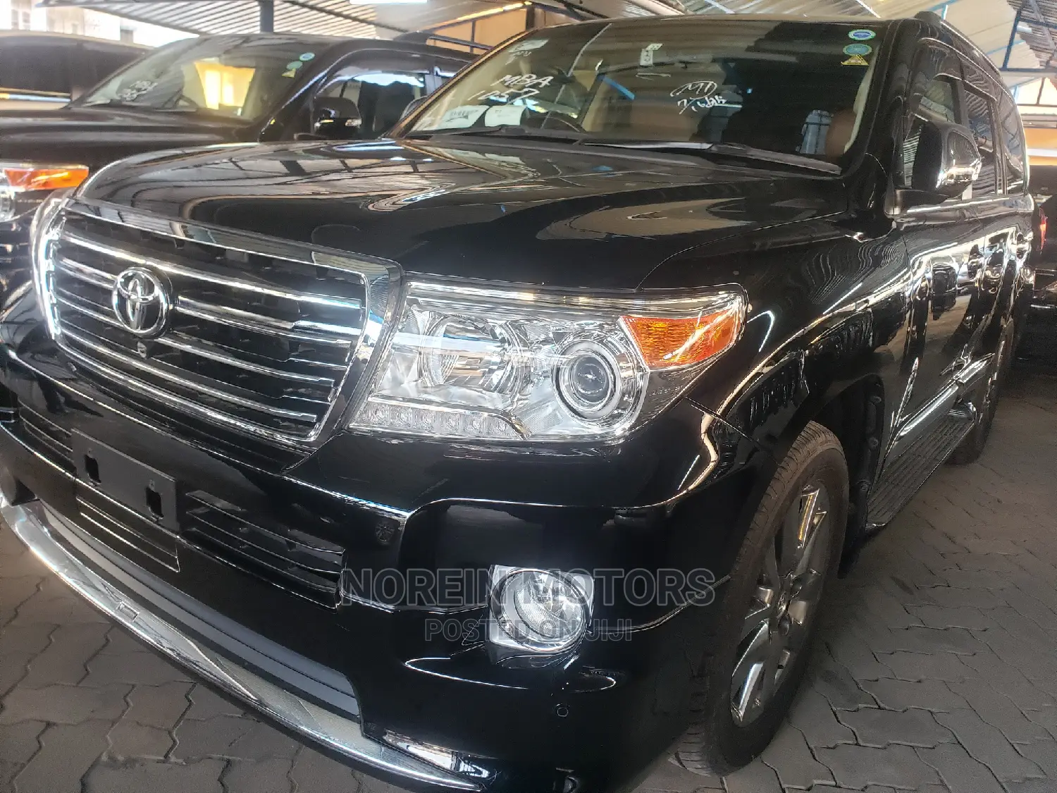 Toyota Land Cruiser 2015 Black