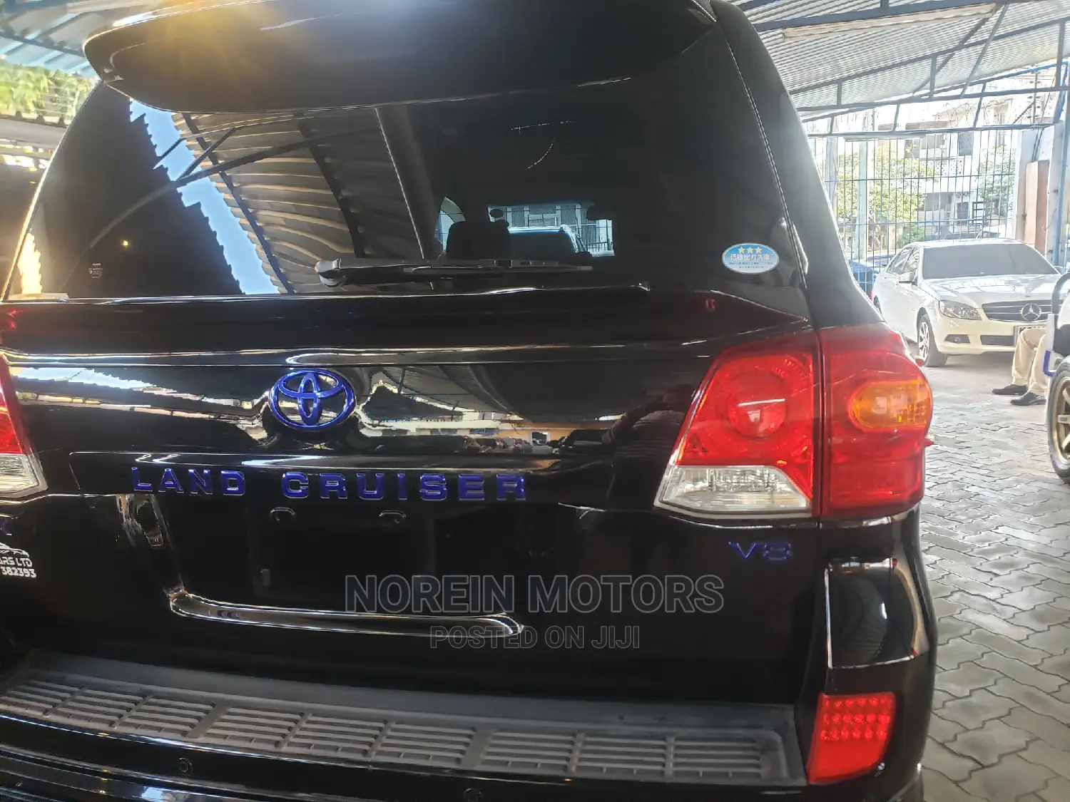 Toyota Land Cruiser 2015 Black
