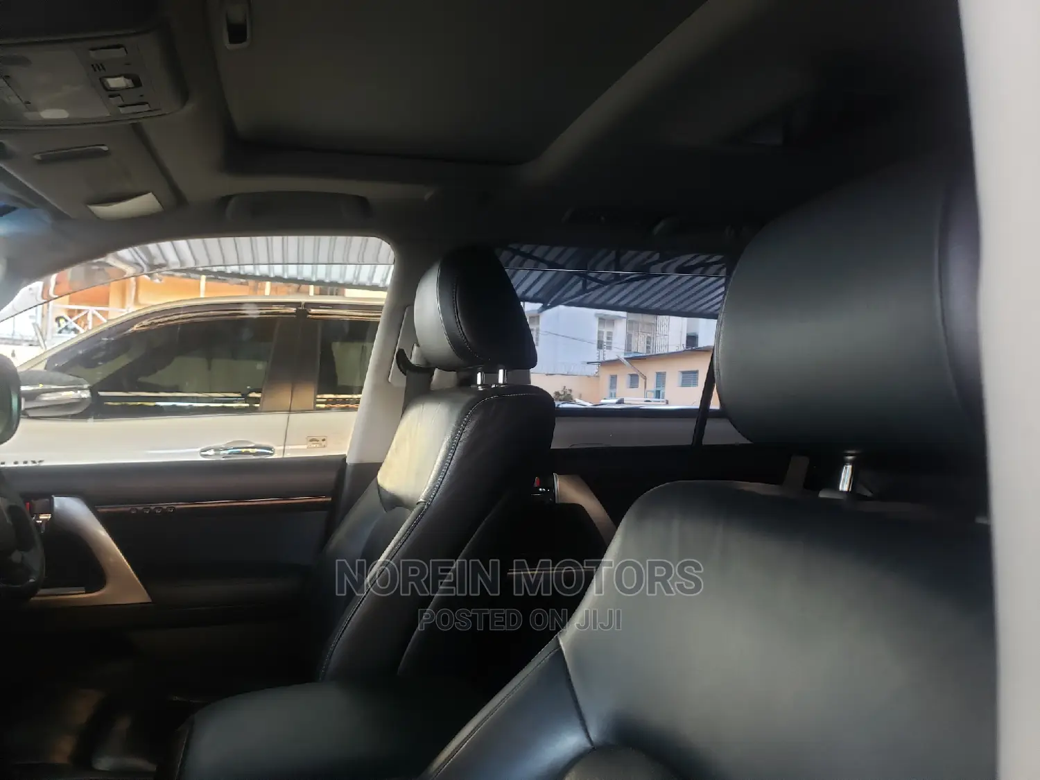Toyota Land Cruiser 2015 Black