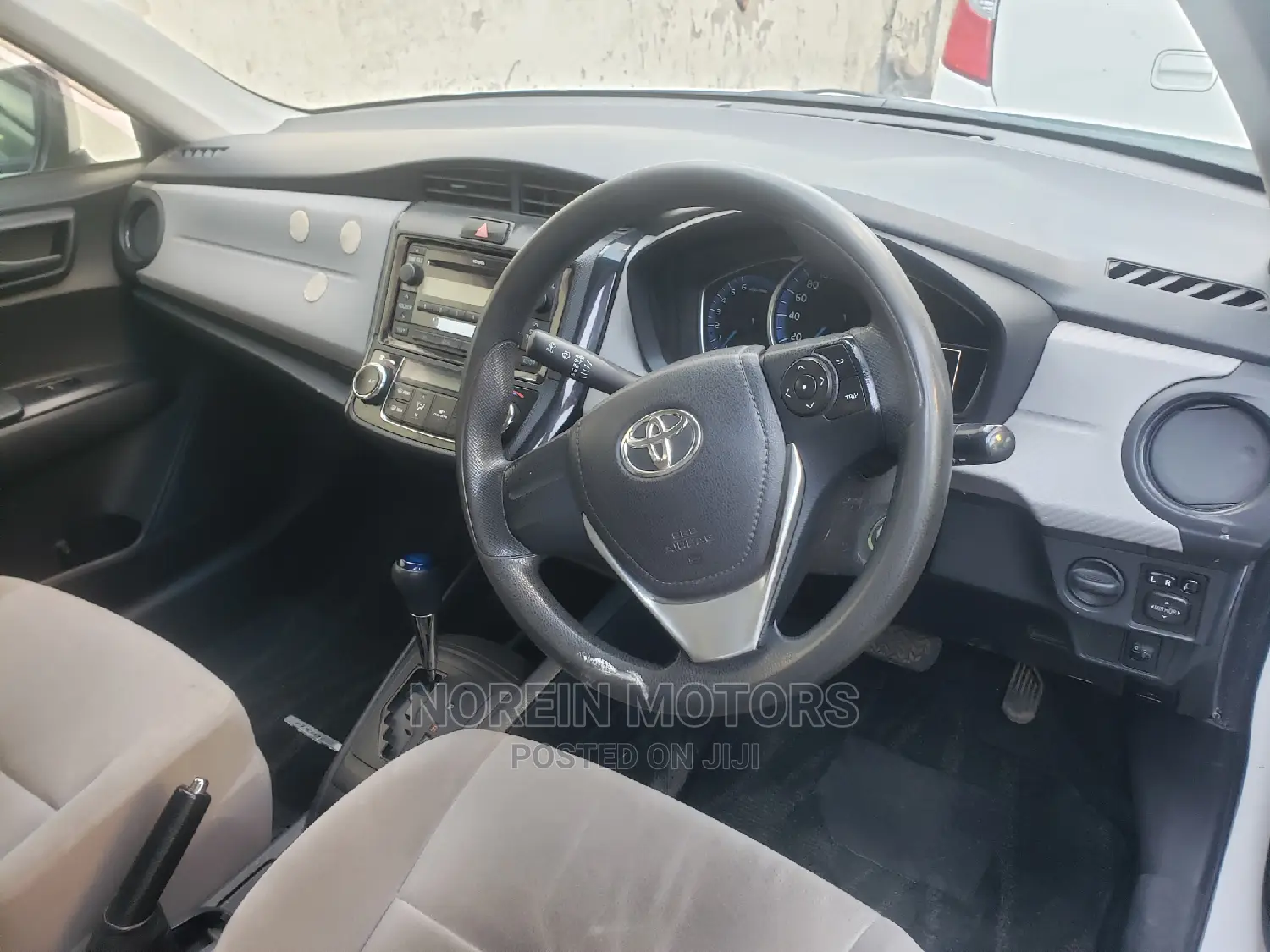 Toyota Axio 2015 Ivory