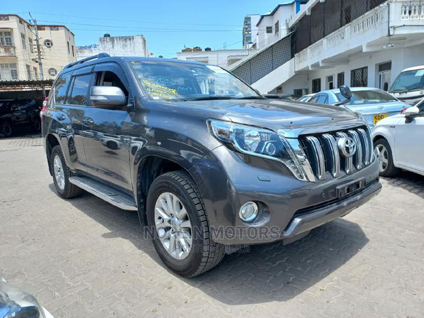 Toyota Land Cruiser Prado 2015 Matt Gray - thumbnail 2