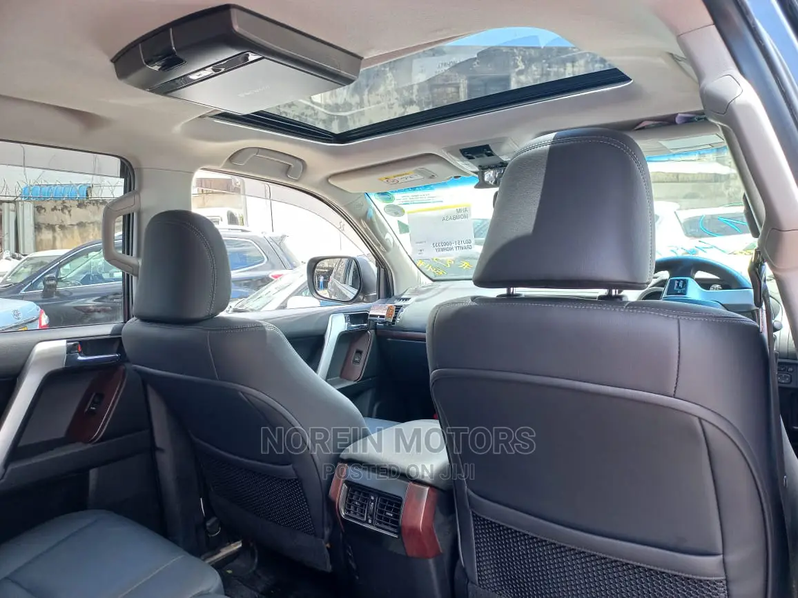 Toyota Land Cruiser Prado 2015 Matt Gray