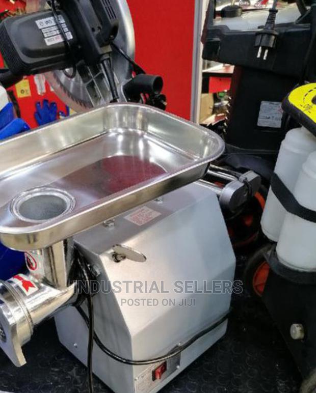 Useful Meat Mincer M22 - main view