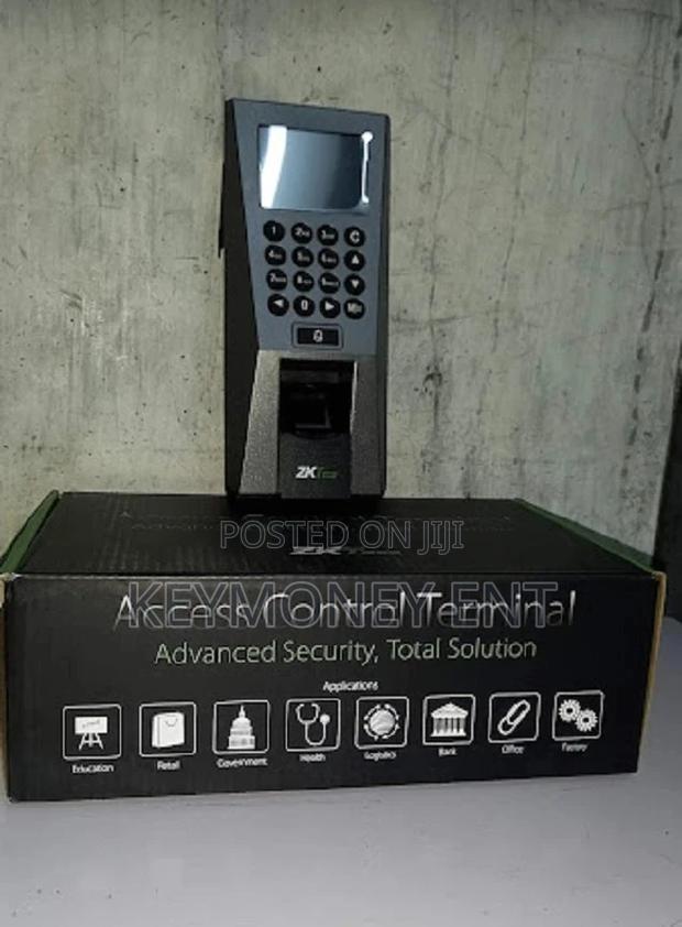 F18 Biometric Reader - main view