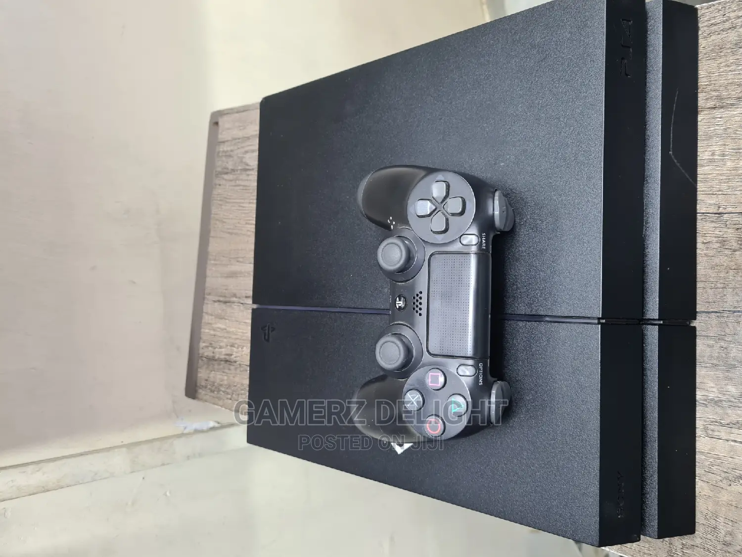 Playstation 4 Chipped