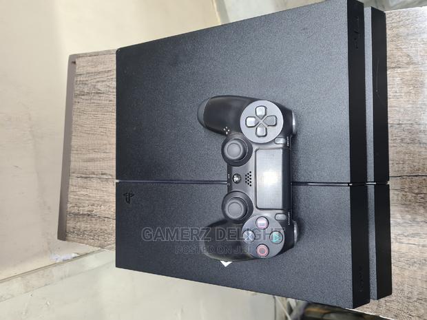 Playstation 4 Chipped - thumbnail 4