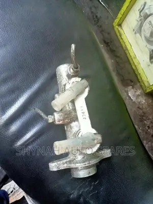 Brake Master Cylinder Nissan Td27