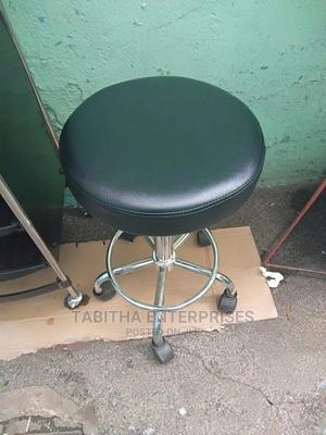 Manicure Chair - thumbnail 2