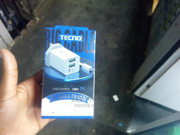 Tecno Fast Charger - main view