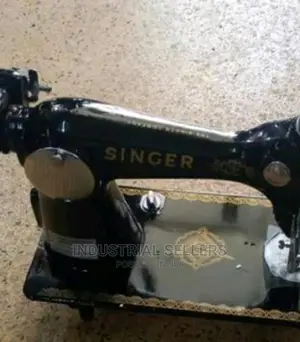 Superior Singer Sewing Machine (Head Only)