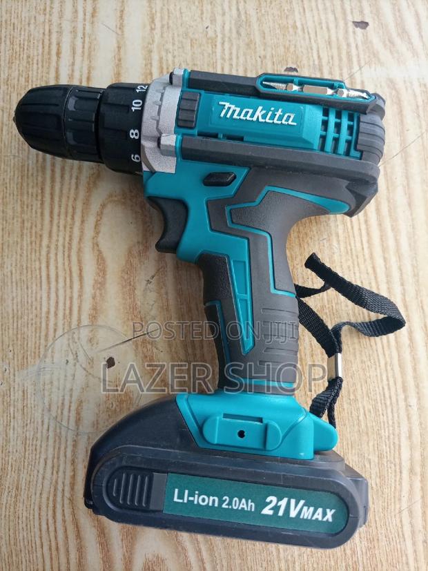 Rechargeable Makita Cordless Drill - main view