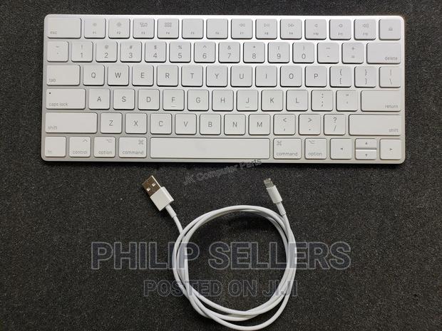 Apple Wireless Magic Keyboard 2 A1644 Silver MLA22LL/A
