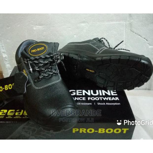Brand New Safety Boots Available - main view