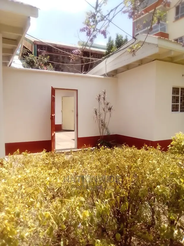 Mini Flat in Hurlingham for Rent