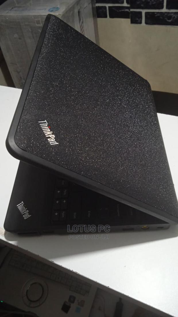 Laptop Lenovo ThinkPad X130e 4GB Intel Celeron HDD 320GB - thumbnail 2