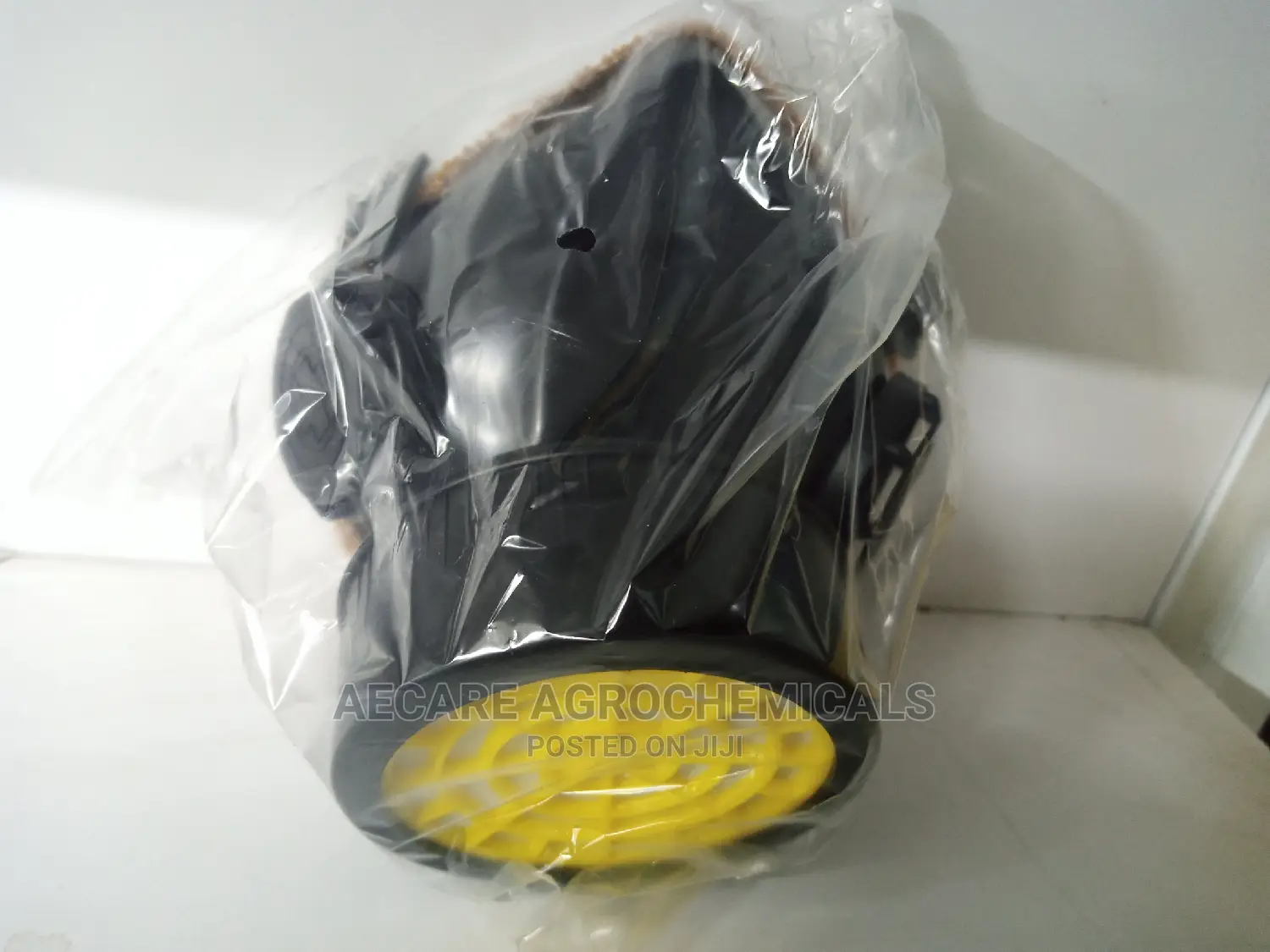 NP 305 Chemical Gas Mask Respirator
