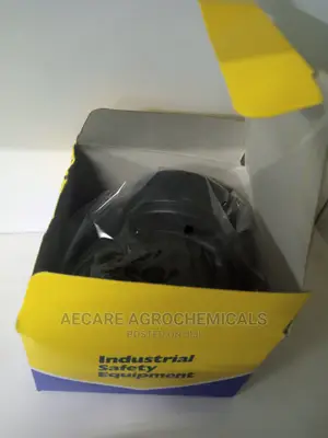 NP 305 Chemical Gas Mask Respirator