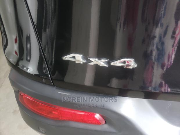 Jeep Cherokee 2015 Black - thumbnail 11