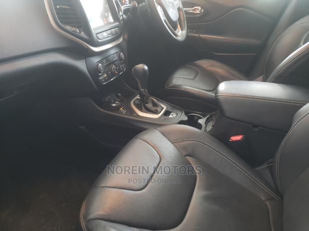 Jeep Cherokee 2015 Black - thumbnail 13