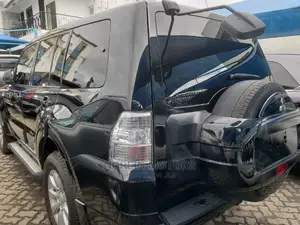 Mitsubishi Pajero IO 2014 Matt Black