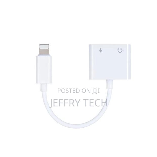 Generic 2 in 1 I Phone Adapter Cable - main view