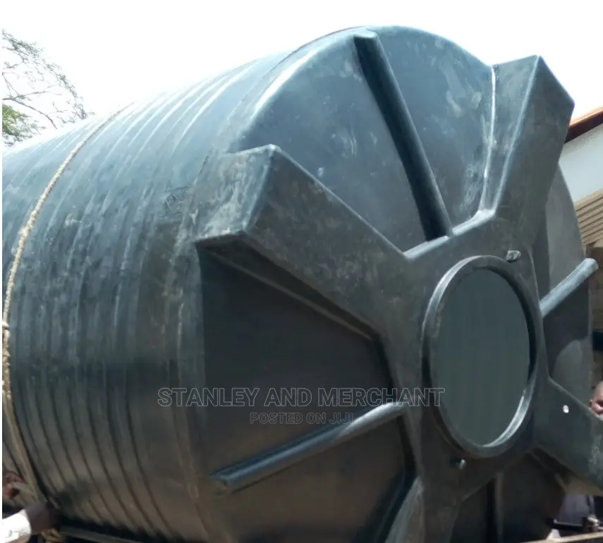 4,200 Litres Top Tank Water Tank COUNTRYWIDE DELIVERY