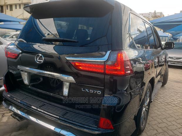 Lexus LX 2019 Black - thumbnail 9