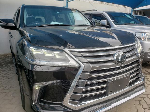 Lexus LX 2019 Black - thumbnail 3