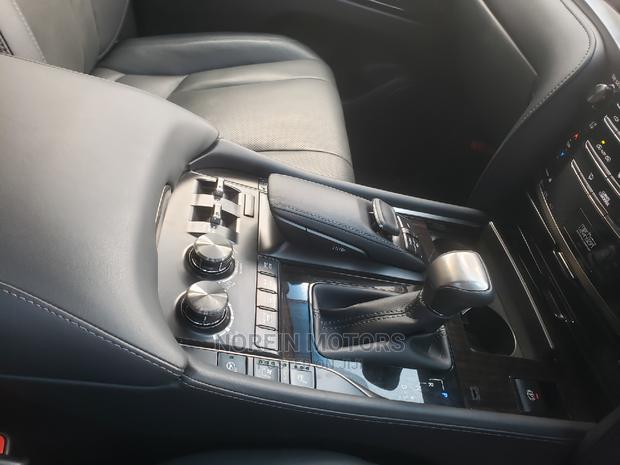 Lexus LX 2019 Black - thumbnail 12