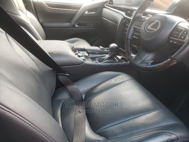 Lexus LX 2019 Black - thumbnail 13