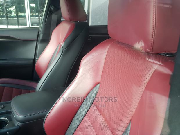Lexus NX 2015 Gray - thumbnail 4