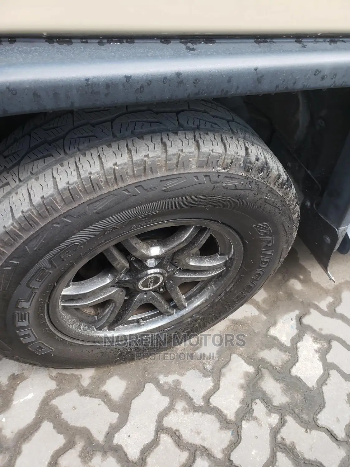 Toyota FJ Cruiser 2014 Gold
