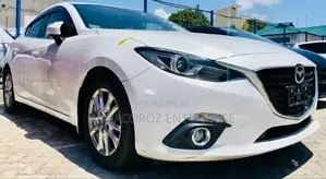 Mazda Axela 2015 White