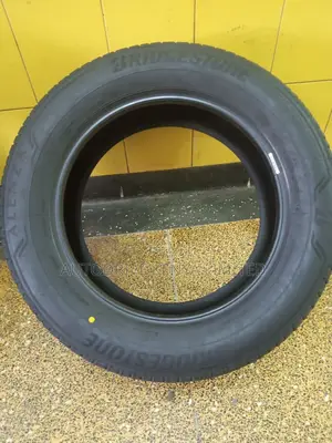 225/60r17 Bridgestone Alenza Tyre