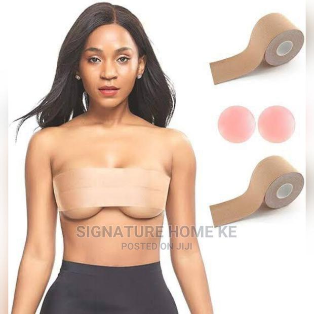 Boob Tape With 10 Nipple Covers