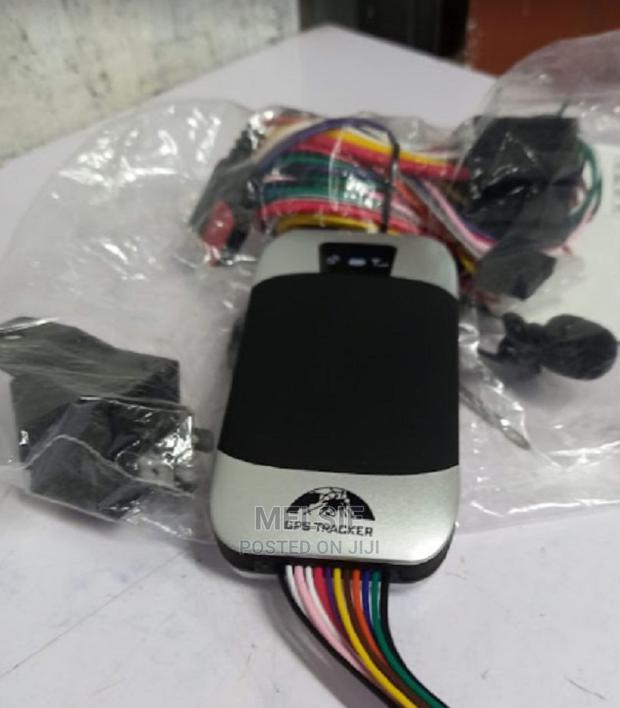 Internal Antenna Vehicle GPS Tracker TK303 GPS Car Tracker