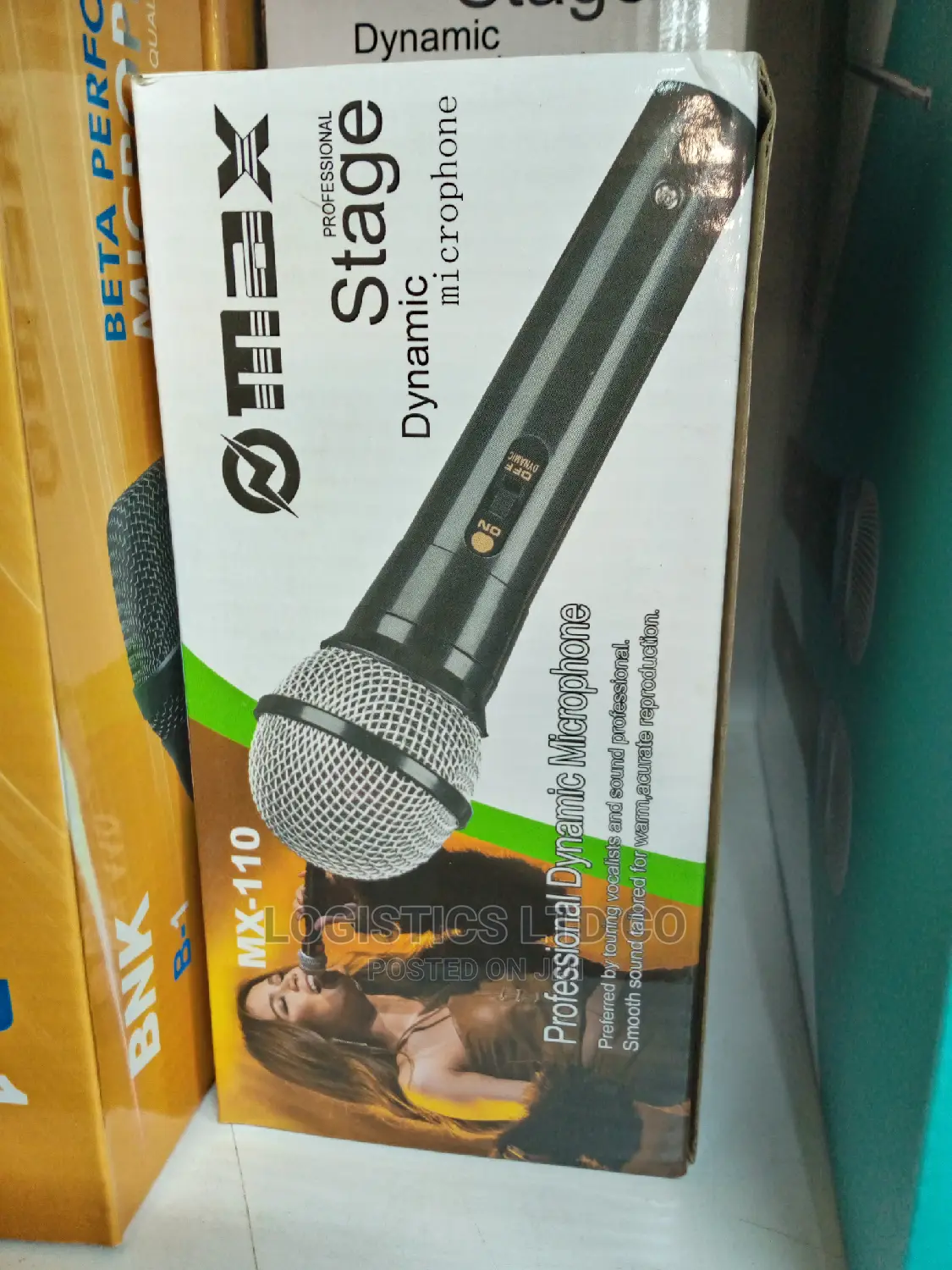 Max Dynamic Stage Microphone