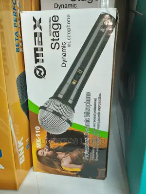 Max Dynamic Stage Microphone