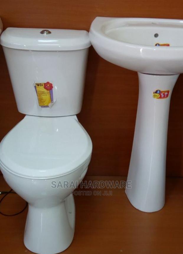 Close Couple Toilets Orient