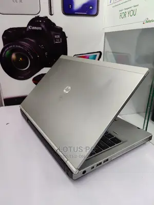 Laptop HP EliteBook 8470W 4GB Intel Core I7 HDD 500GB