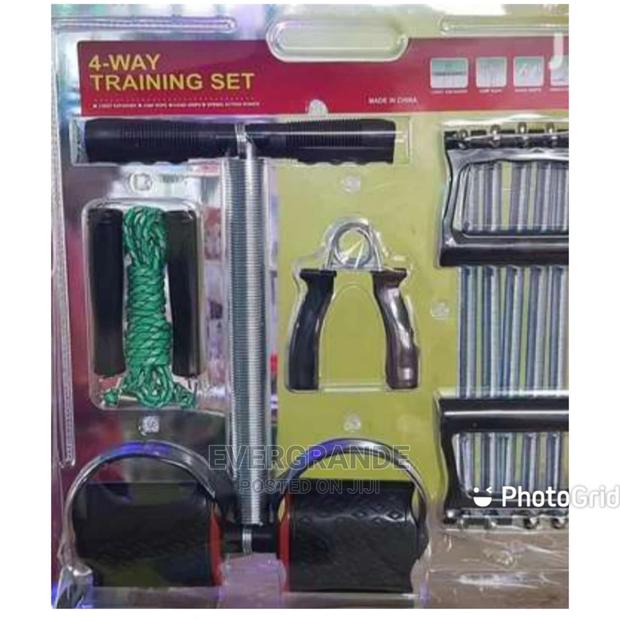 Brand New 4 Way Training Set