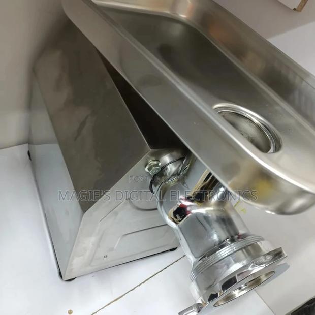 Modest Crucial Meat Mincer M22