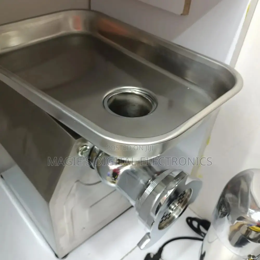 Modest Complete Meat Mincer M22