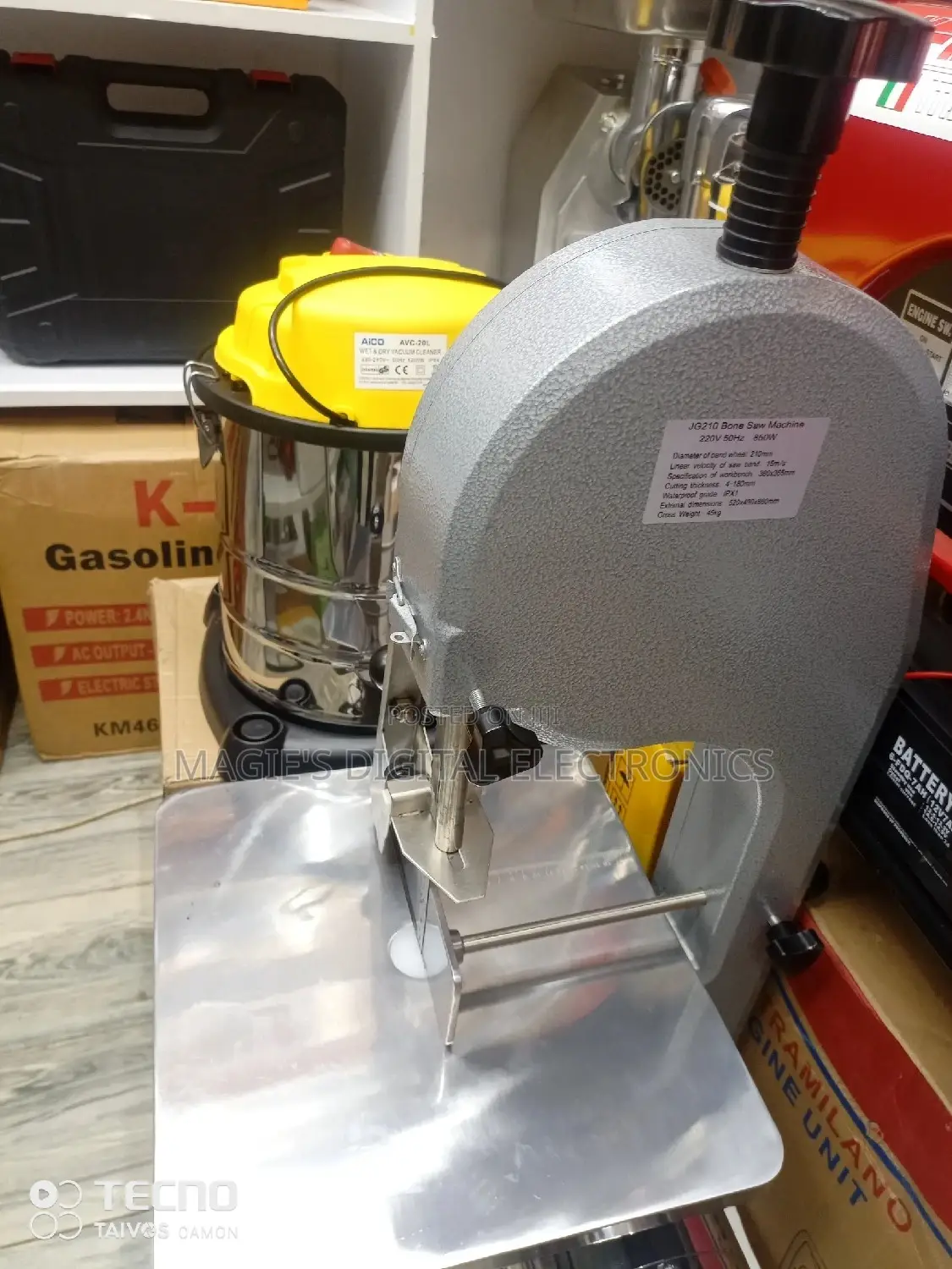 Modest Crucial Bone Saw