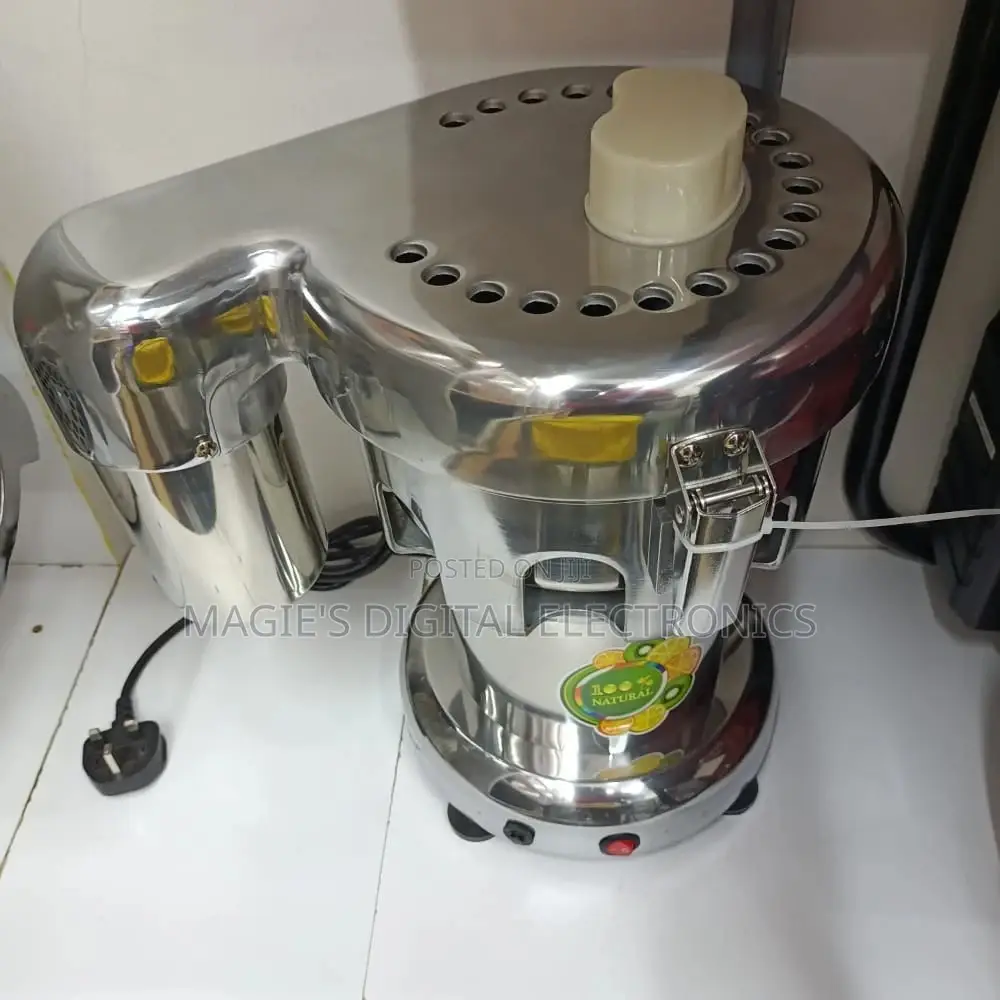 Commercial Juicer With One Year Warranty
