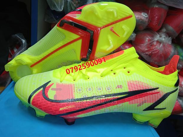 Mercurial Superfly - main view